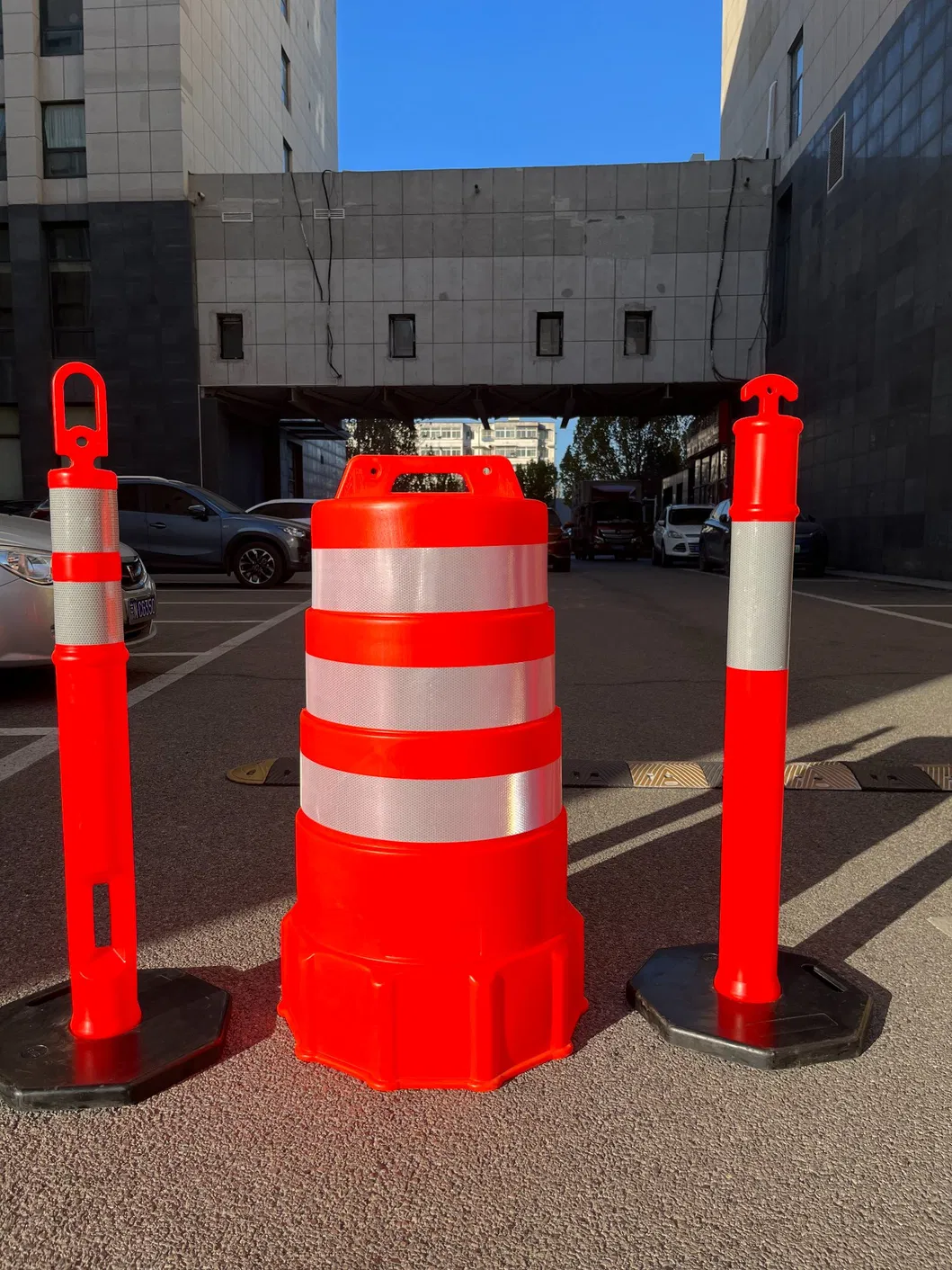 ROADSAFE bán nóng PE Traffic Drum Các thùng va chạm An toàn đường bộ Thùng cảnh báo phản xạ 0