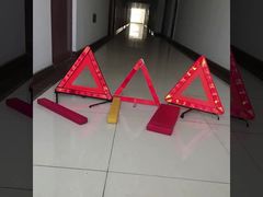 Cảnh báo hình tam giác